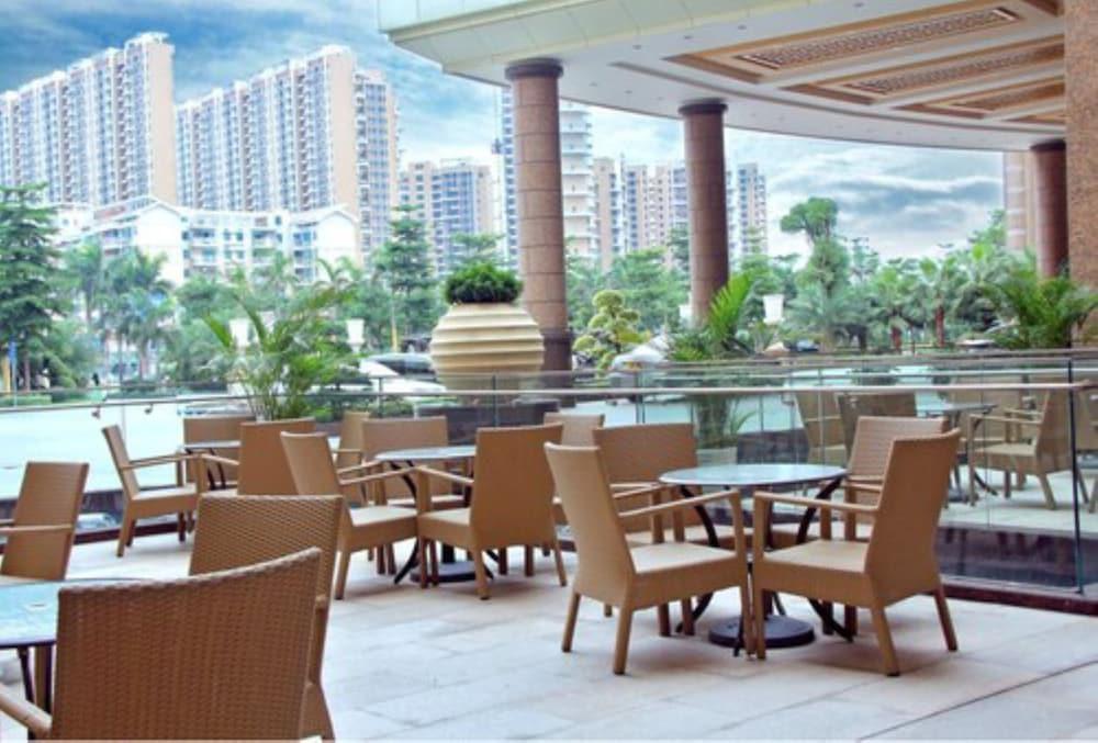 Ramada Shenzhen Baoan Hotel Ngoại thất bức ảnh